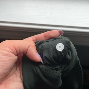 Lululemon 25’’ Aligns in Rainforest Green NWOT